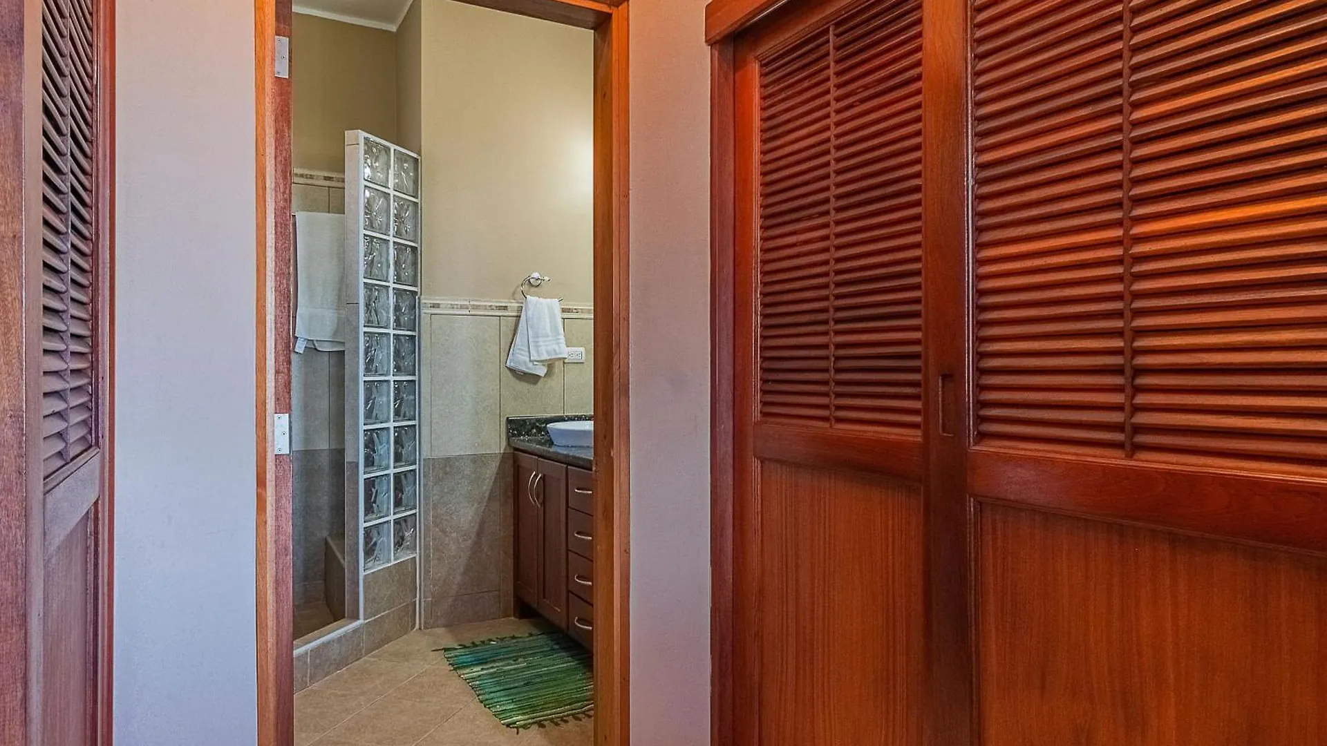 Truly Beachfront At Quiet Beach Cabarete Apartment
